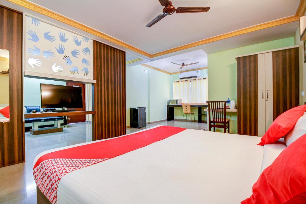 Capital O 17320 Vijaya Residency Manipal Buitenkant foto